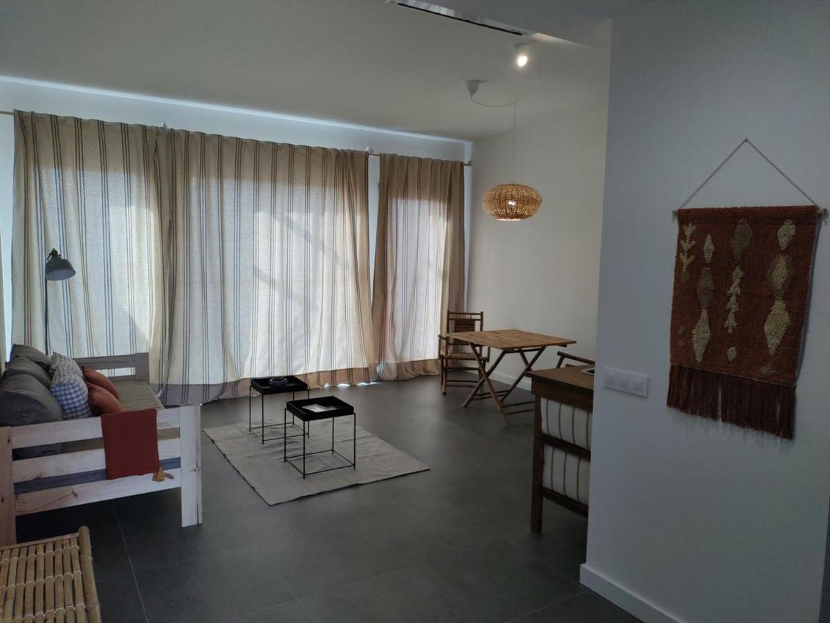 La Cobija Apartamentos - Solo Adultos 雷阿尔城 外观 照片